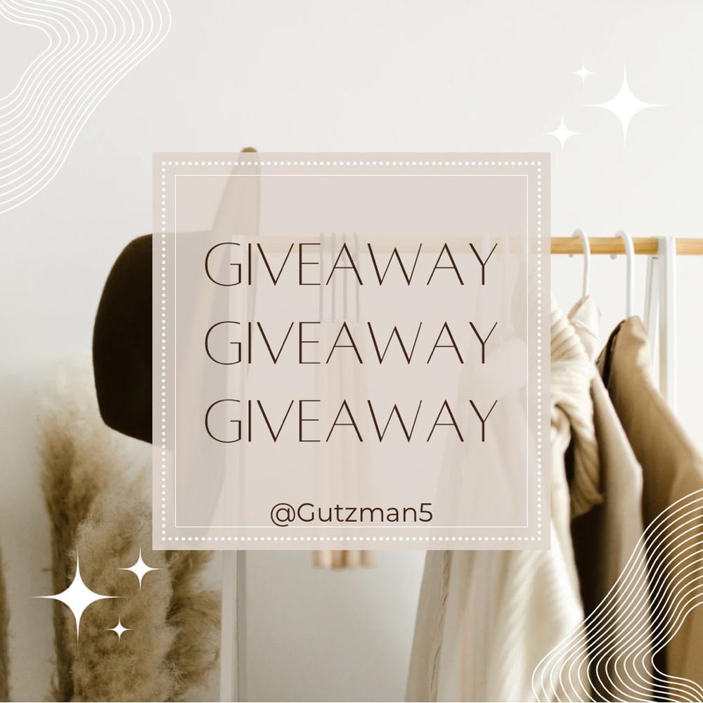 Giveaway time🛍️🎉 Our Gift to you